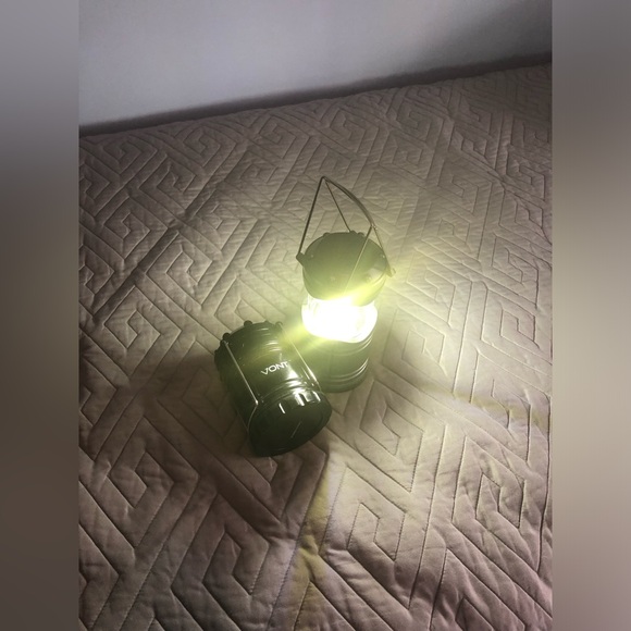 Battery lanterns - Picture 2 of 2